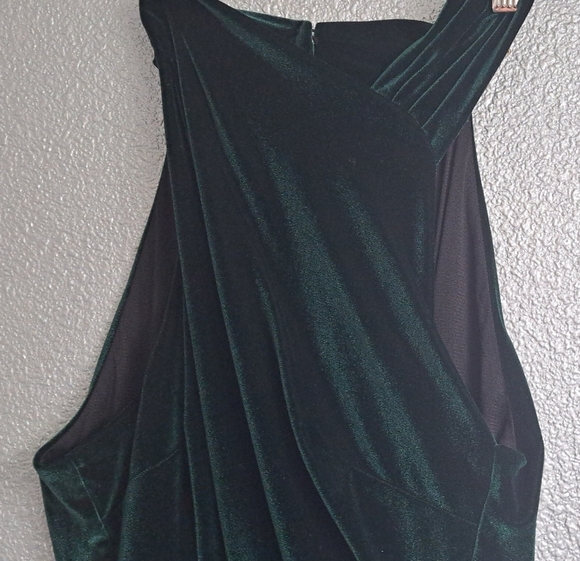 Rachel Rachel Roy Elegant Harland Open Back Green Velvet Jumpsuit    Size XL - Picture 5 of 15